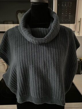 Free People navy blue thick knit drapey turtleneck sleeveless  cropped vest New
